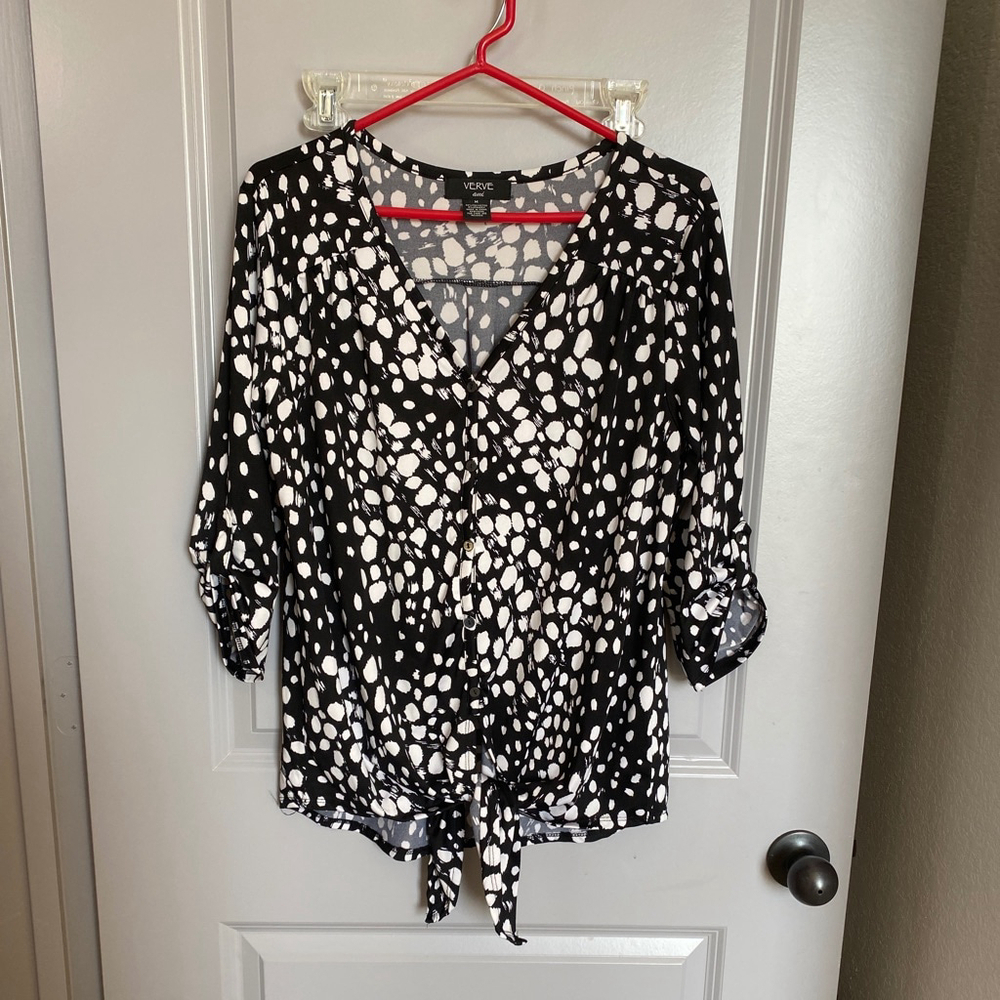Women's VERVE Blouse Black/White Print Tie-Front Size M #0015